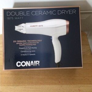 New Conair 1875 watt double ceramic dryer